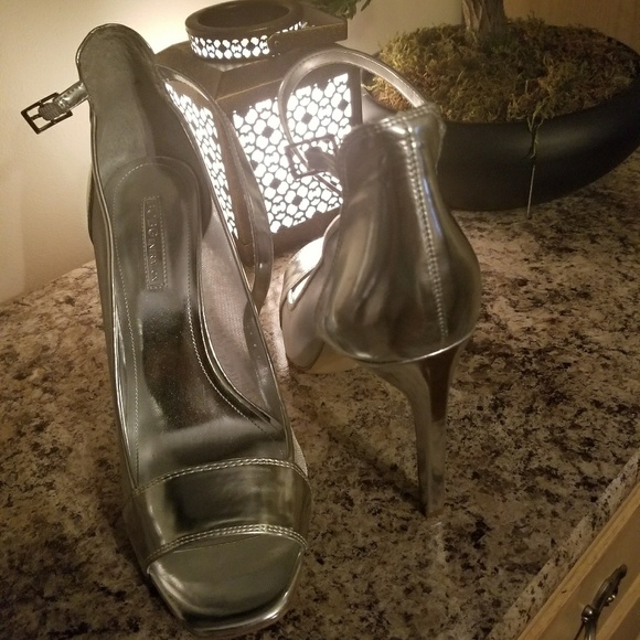 BCBG Silver Mesh - Picture 2 of 4